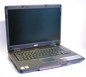 NOTEBOOK PORTATILE ACER EXTENSA 5230 CPU T8100 HD 160 RAM 2 GB WINDOWS 7 WORD @ - Foto 1 di 5