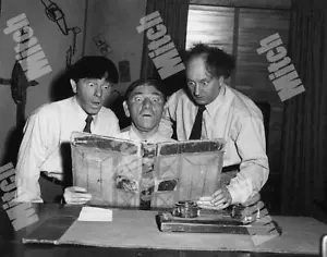 THE THREE STOOGES in SPOOKS 1953 11 X 14 POSTER SCARY BOOK PICTURE CARD - Picture 1 of 1