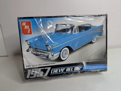 AMT 1957 Chevy Bel Air Model Car Scale 1:25 - Blue/White (NIBN, SEALED) - Image 1 of 4