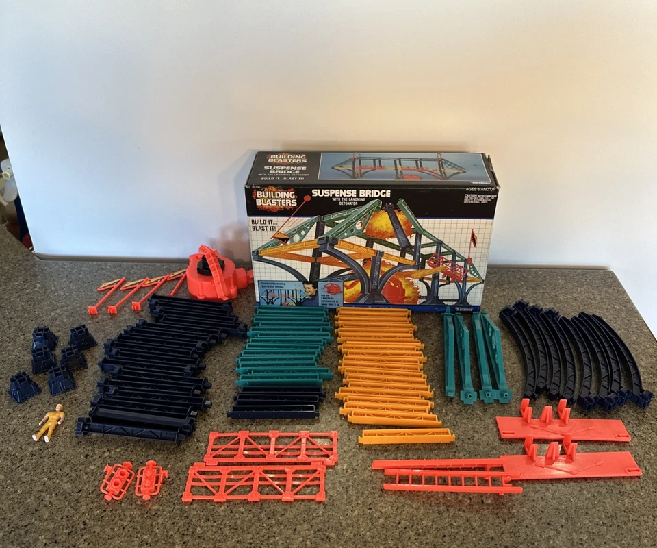 1989 Kenner Building Blasters Suspense мост детонатор мин #16060 полный комплект - Изображение 1 из 4