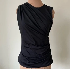 Maglia Parentezi Noe nera senza maniche asimmetrica increspata morbida elasticizzata usata in ottime condizioni M - Foto 1 di 12