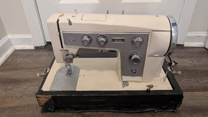 Sears Kenmore Model 158-904 Sewing Machine Made in Japan W/ Case And Pedal Rare - Picture 1 of 11