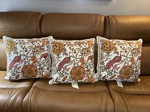 Xl 3 Vera Bradley Peacock Pillow’s Couch Bed Throw 18” - Picture 1 of 5