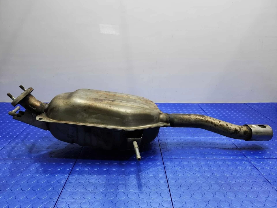 2016-2020 Toyota Yaris 1.5L Rear Exhaust Muffler Genuine OEM 17430WB004 - Image 1 of 4