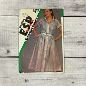 Abito camicia Simplicity 6288 modello cucito bottoni davanti mis 10-14 NON TAGLIATO - Foto 1 di 3
