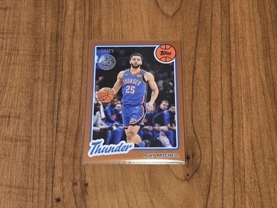Topps Ajay Mitchell 2025 45 aniversario 04/25 cobre holograma OKC Thunder  Foto 1 de 3