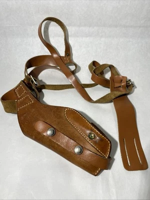 Hunter 33-30P2M Small-Medium Frame Revolver and Pistol Shoulder Holster - Image 1 of 4