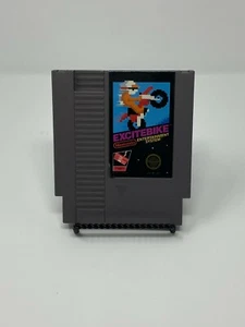 NES Excitebike (Nintendo Entertainment System, 1985) nur Kassette - Bild 1 von 1