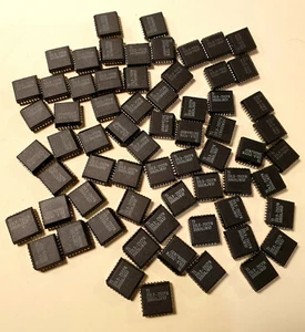 LOT DE 65 x PAL20L8 -25CFN Boitier PLCC 24 pins - Texas instruments - Picture 1 of 1