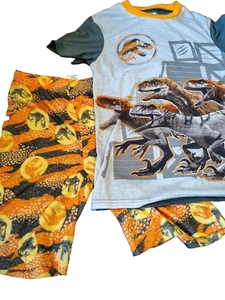 New Jurrassic World Dinosaur Summer pjs Pajamas 2 peice set size M 8/10 Shorts - Picture 1 of 4