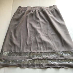 Downeast Gray Silver Sequin Stripe Skirt Knee Length Sz L A3216 - Picture 1 of 4