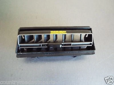 Salida HVAC original 1977-1978-1979-1980 Mercedes Benz serie W116  Foto 1 de 4