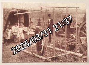 'How the Gypsy Builds His Caravan #2/7' Postcard, Kite Wagon, Kent, Romany, 1923 - Picture 1 of 2
