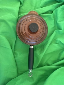 Le Creuset Frankreich Kochtopf mit Deckel 1,5 Quart # 16 Cerise Braun Phenolgriff - Bild 1 von 8