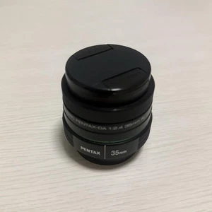Smc Pentax-Da 35Mm F/2.4 Lens - Picture 1 of 4
