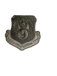USAF 9th AIR & SPACE EXPEDITIONARY TASK FORCE -AFGHANISTAN- ORIGINAL VEL PATCH - Picture 1 of 3