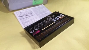 Korg Volca Beats. Analogowa maszyna perkusyjna. 9V÷DC w tym Doniczki czapki. - Zdjęcie 1 z 8