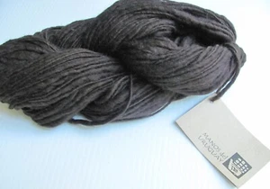 Manos del Uruguay Single Hank Chunky Pure Wool Yarn 138 yards dark brown - Picture 1 of 2