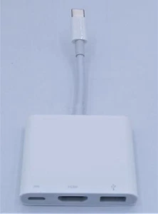 Apple A1621 USB-C Digital AV Multiport Adapter #90745# - Picture 1 of 2