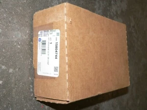GM MOTOR MOUNT 15804744 NEW OEM - Picture 1 of 2