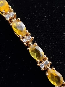 VTG Avon Tennis Bracelet Deep Yellow Ovals and Rhinestones Gold Tone 7" EUC - Picture 1 of 9