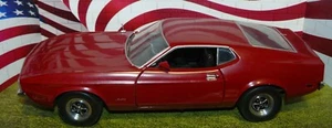 Ford Mustang Mach 1 1971 techo deportivo caramelo rojo Apple 1/18 (IBWB 30) - Imagen 1 de 18