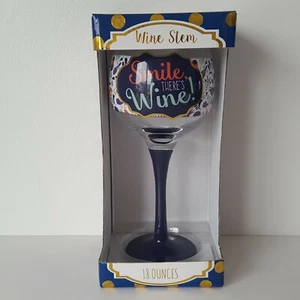 Smile There's Wine - TMD Holdings Neuheit Stammweinglas 18 Unzen mehrfarbig - Bild 1 von 12