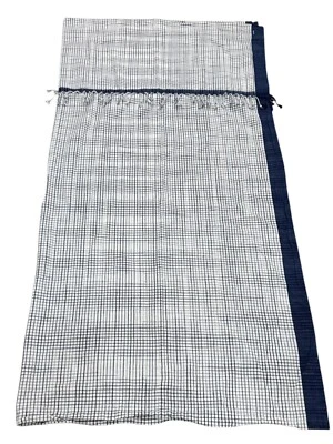 Cortina de ducha Anthropologie Savon azul blanco borlas boho pequeña a cuadros en muy buena condición Foto 1 de 4