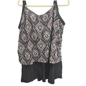 Catherine's Swimsuit Dress Built In Black White 24W NWOT - Picture 1 of 4