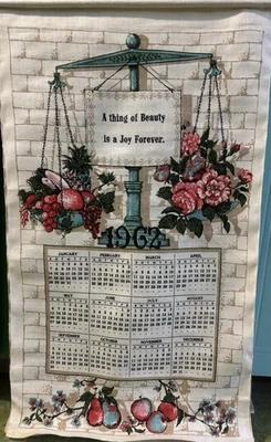 3 Vintage Steven’s Linen Associates Kitchen Tea Towel Hangings - Image 1 of 4