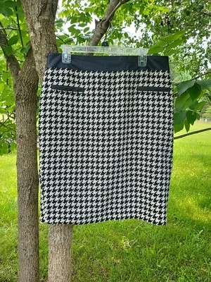 Sexy Falda Corta Cynthia Rowley 14 Negra Blanca 10% Lana Chevron Oficina Cuerpo Trabajo Foto 1 de 4