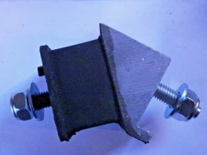 Montaje y fijaciones de caja de cambios derecha KQB100140 para Landrover Defender & Discovery 2 - Imagen 1 de 2