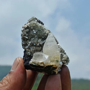 SMOKY STELLAR BEAM CALCITE CRYSTAL ON CELADONITE HEULANDITE STILBITE MATRIX - Picture 1 of 10