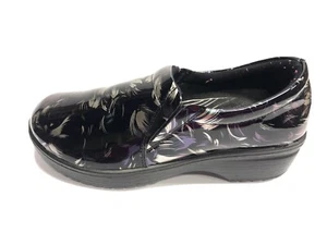 Easy Street Women's Tiffany, Slip On Arch Support Clogs Black, Size 6.5 M - Picture 1 of 7