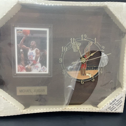 Vintage Michael Jordan Wooden Wall Clock & Card " GREAT ITEM " 91/92 Upper Deck Cover