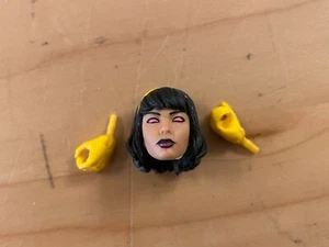 DANI MOONSTAR ALTERNATE PINK EYES HEAD AND YELLOW GLOVED GRIPPING HANDS - Picture 1 of 3