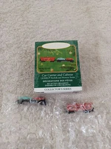Set of 2 NIB New 1.5" Mini Car Carrier & Caboose RR Train Ornaments '01 Vtg - Picture 1 of 4