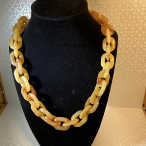 "Collar de cadena chuncky de oro amarillo ámbar Lucite 18"" con extensor de 2 pulgadas" - Imagen 1 de 9