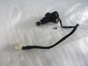 E4. Kawasaki GPZ 1100 ZXT 10 E lucchetto accensione lucchetto accensione - Foto 1 di 6