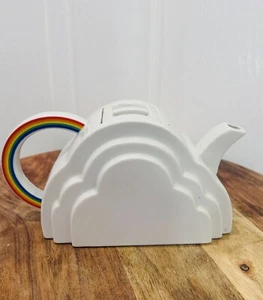 Vintage Vandor San Francisco Rainbow Cloud Teapot - Picture 1 of 7