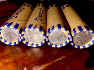 1 Roll of 40 Circ. Jefferson Nickels capped w/ a Buffalo & a Liberty V Nickel! - Picture 1 of 4