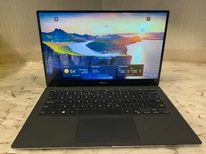 Dell XPS 13 9360 | 13'' | Intel Core i5-7500U | 16GB RAM 512GB SSD | TOUCHSCREEN - Picture 1 of 9