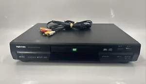 Toshiba SD-1600 DVD Video Player EB-15924 - Picture 1 of 6