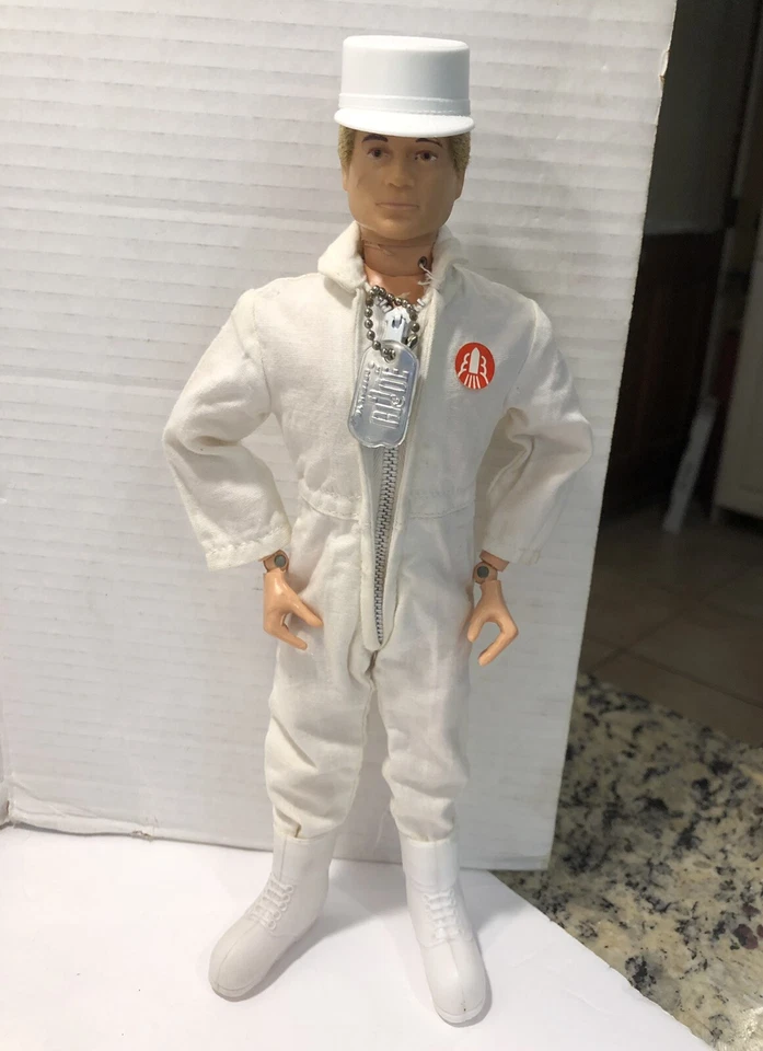 Vintage Original TALKING GI JOE ASTRONAUT #7405 Hasbro w Accessories 1970 WORKS - Image 1 of 4