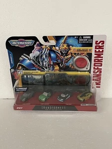 Micro Machines Transformers Series 2 #7 Bumblebee GOLD CHASE TF #0051 Spedizione gratuita! - Foto 1 di 11