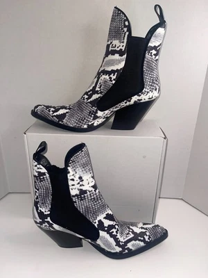 ZARA Women's Snake Print Western Ankle Boots – Black and White | EUR 40 ( W9)  - Image 1 of 4