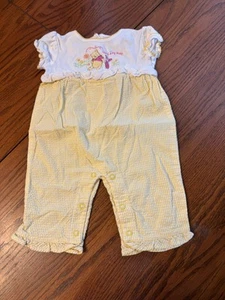 Mameluco amarillo Seersucker de colección Disney Winnie The Pooh Piglet niñas 3-6 meses - Imagen 1 de 5