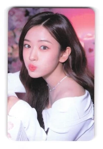 IVE Yujin Photocard | The Prom Queens (First Fan Concert) - Picture 1 of 2