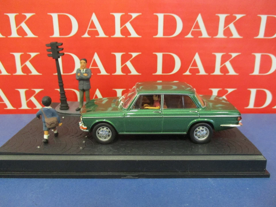 Die cast 1/43 Modellino Auto Diorama La Route Bleue Simca 1501S - Immagine 1 di 4