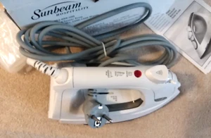 Sunbeam Hospitality Classic Iron 1200-1400 Watt (European Plug Edition) ~ New ~ - Picture 1 of 7